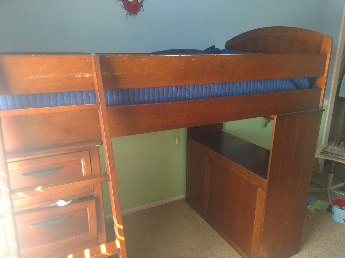 Kids bunk bed with desk, and mattress. Available for pick up today