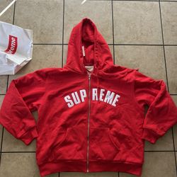 Supreme 