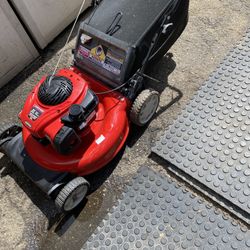 TROY BILT  21 Inch Lawn Mower Just Serviced