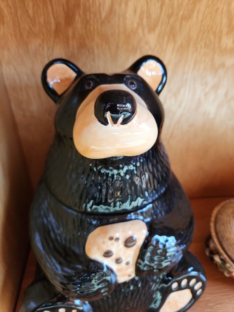 Large BEARFOOTS Cookie Jar
