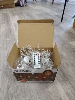 Curtain Light 3M 10 Hanging Globe Lights with Remote