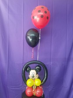 Mickey balloon centerpieces