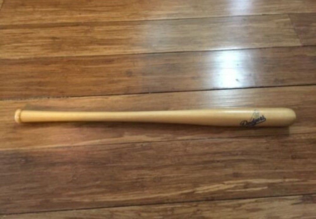 Vintage 1988 LA Los Angeles Dodgers 18" Mini Souvenir Wooden Baseball Bat