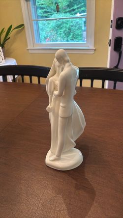 1987 Royal Doulton (Bride & Groom)