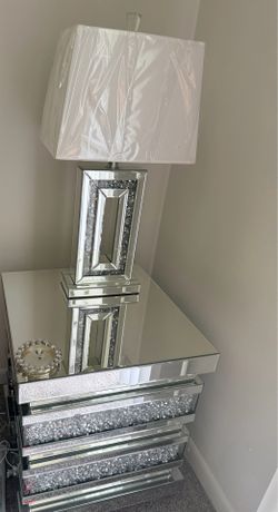 End table and lamp