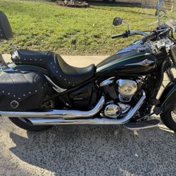 Kawasaki Vulcan 900 