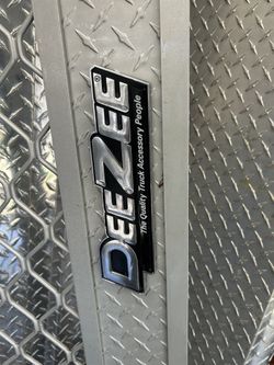Deezee