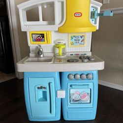 Kid’s Kitchen 