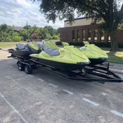 Yamaha VX Deluxe Jet-skis / With Trailer