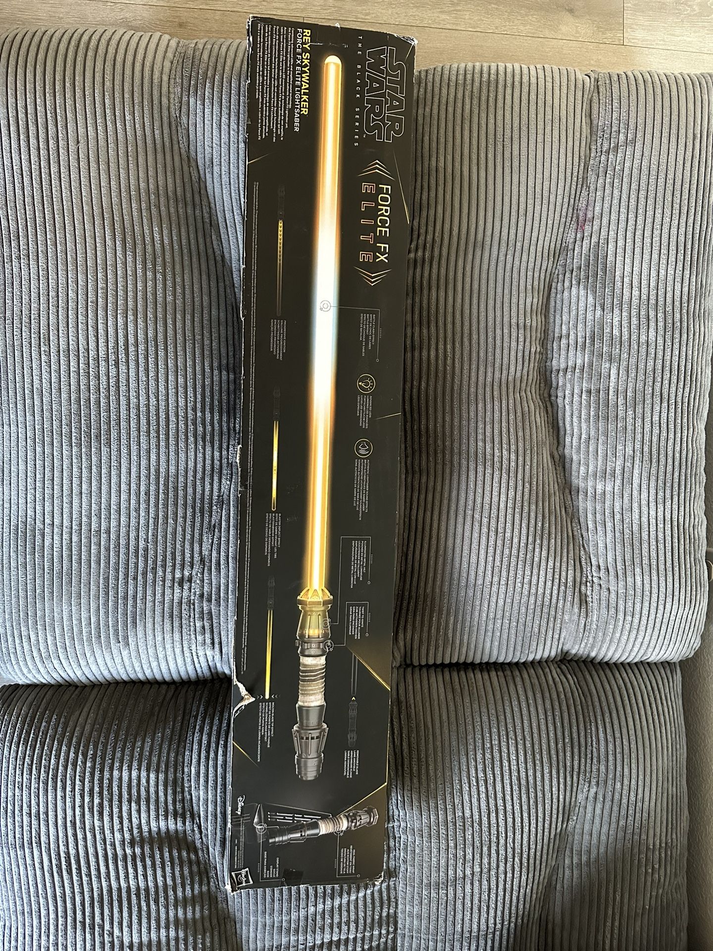 STAR WARS The Black Series Rey Skywalker Force FX Elite Lightsaber with Advanced LEDs and Sound Effects, Adult Collectible Roleplay Item,