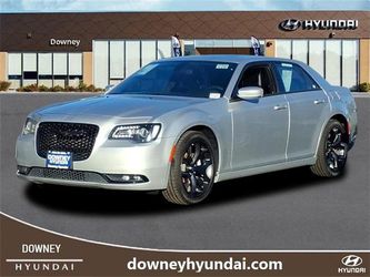 2023 Chrysler 300