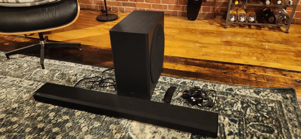 Soundbar With Subwoofer