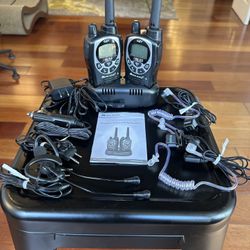 Midland GXT1000VP4 2-way Radios (pair) + Headsets + AVPH3 Security Earpieces