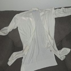 Womens Cardigan.     $5 dls each 
