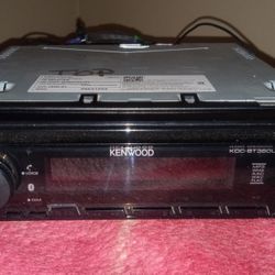 KENWOOD CAR RADIO