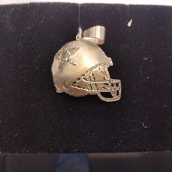 Cowboys Helmet Pendant 14k Karat 