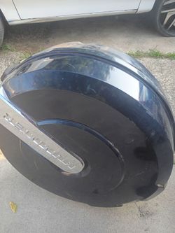Spare tire carrier