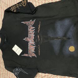 Balenciaga T