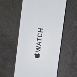 New Apple Watch SE