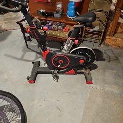 ECHELON EXERCISE BIKE