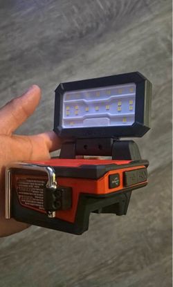 M-18 - volt lithium-ion cordless 1000 lumens rover compact