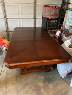Wooden Dinning Table
