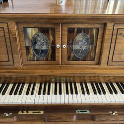 Player Piano - Upright 