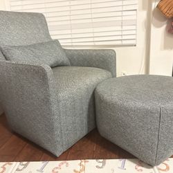 Nursery Glider Chair