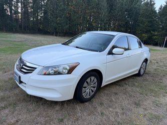2012 Honda accord Lx 112k miles
