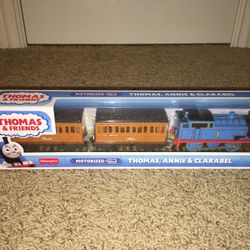 Thomas Annie & Clarabel Trackmaster Motorized
