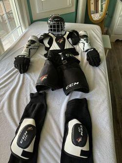 Youth Coyotes Hockey Gear
