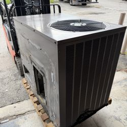 5 Ton Air Conditioner ..Aire Acondicionado 