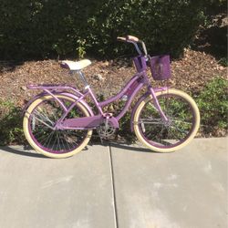 24” Huffy Nel Lusso Ladies/Girls Lavander Beach Cruiser 