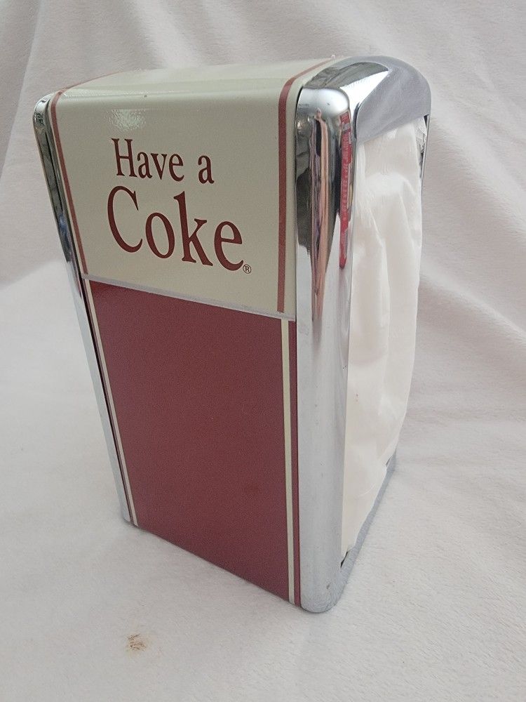 VINTAGE 1992 COCA COLA NAPKIN DISPENSER IN GREAT CONDITION