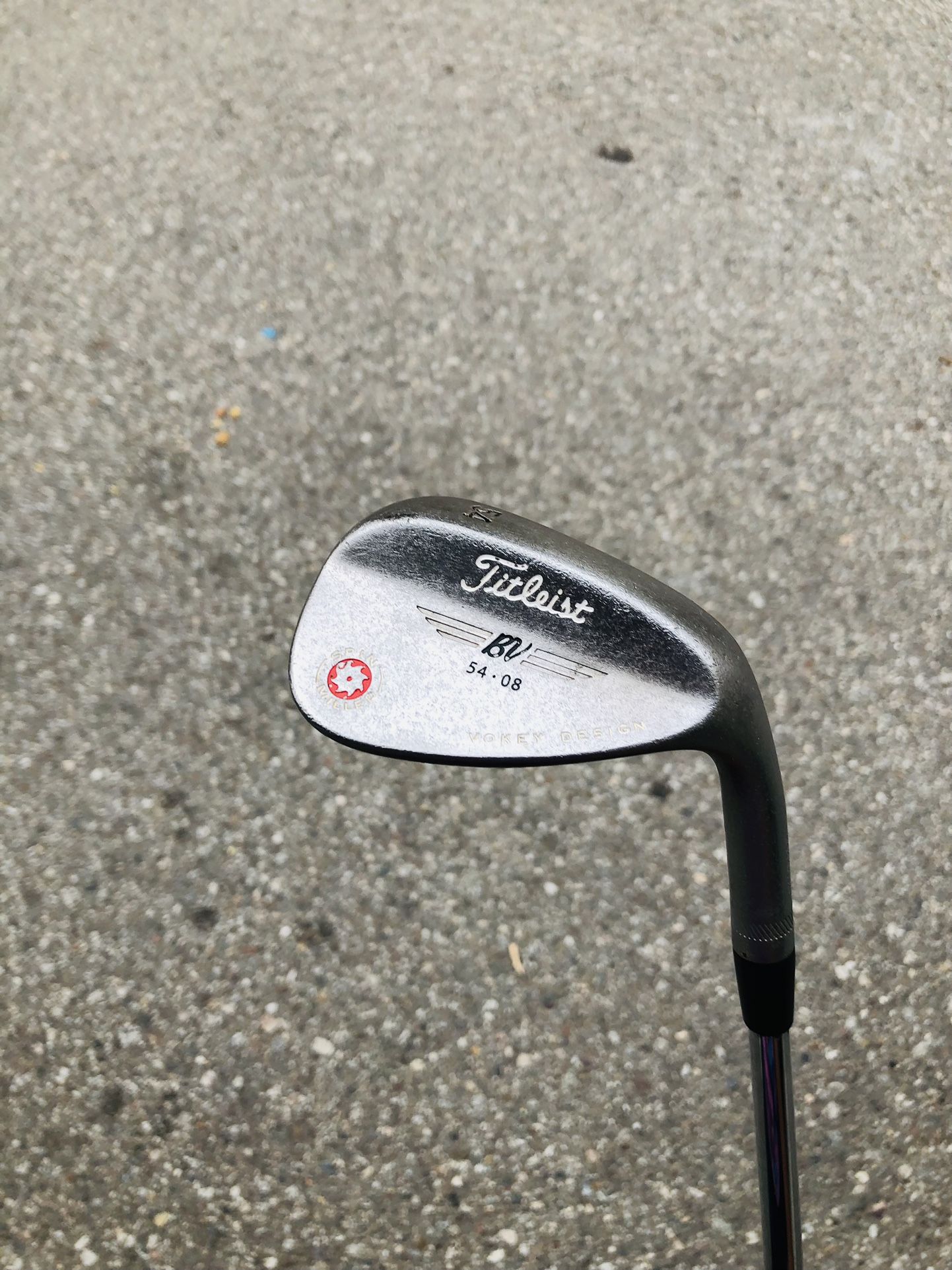 TITLEIST VOKEY SPIN MILLED RED SAW BV DESIGN 54*/ 08 BOUNCE  WEDGE