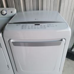 Super Large, 7.3 Cubic Ft. Capacity!!! LG,  Sensor Dry, Gas Dryer!!! Options Galore!!! Must See To Appreciate!!!