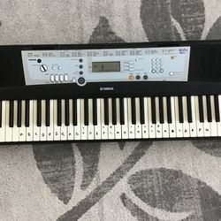 Yamaha Keyboard