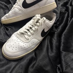 Like New Nike Court Vision Size 10
