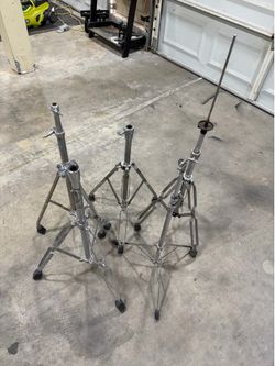 Stand legs cymbals