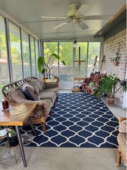 9’ x 12’ Navy Blue & White Area Rug – Great Condition