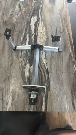 Dual monitor stand