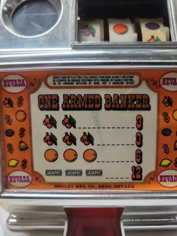 Vintage Mini Slot Machine