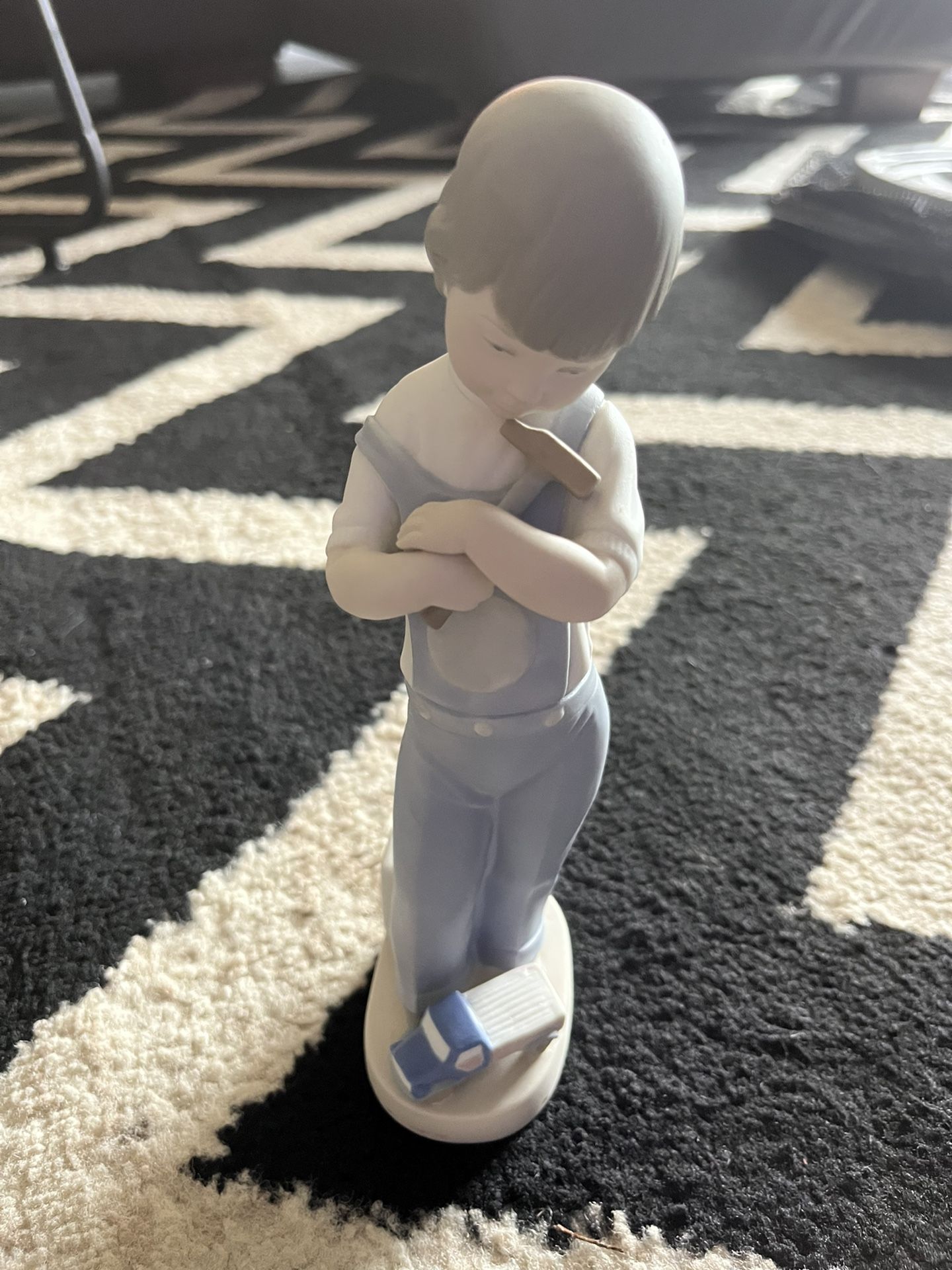 Authentic Lladro Boy Figurine With Hammer Dice Truck . Kept In A Safe Place!