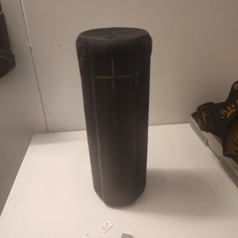UE Boom 2 Bluetooth Speaker