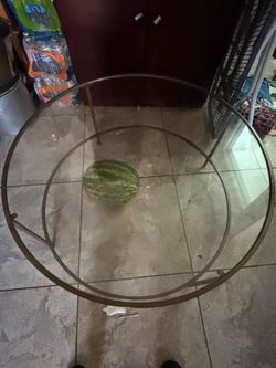 Se vende mesa de Sentro