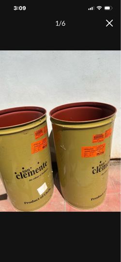 METAL BARRELS $8 EACH  NO LIDS