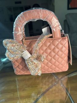 Pink Quilted Handbag with Gold Chain