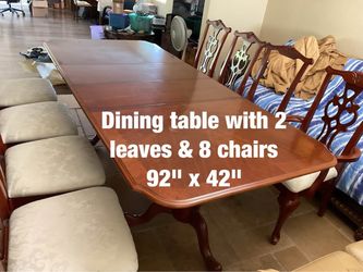 Dining  table  with  2  leaves  &  8  chairs  -  $500