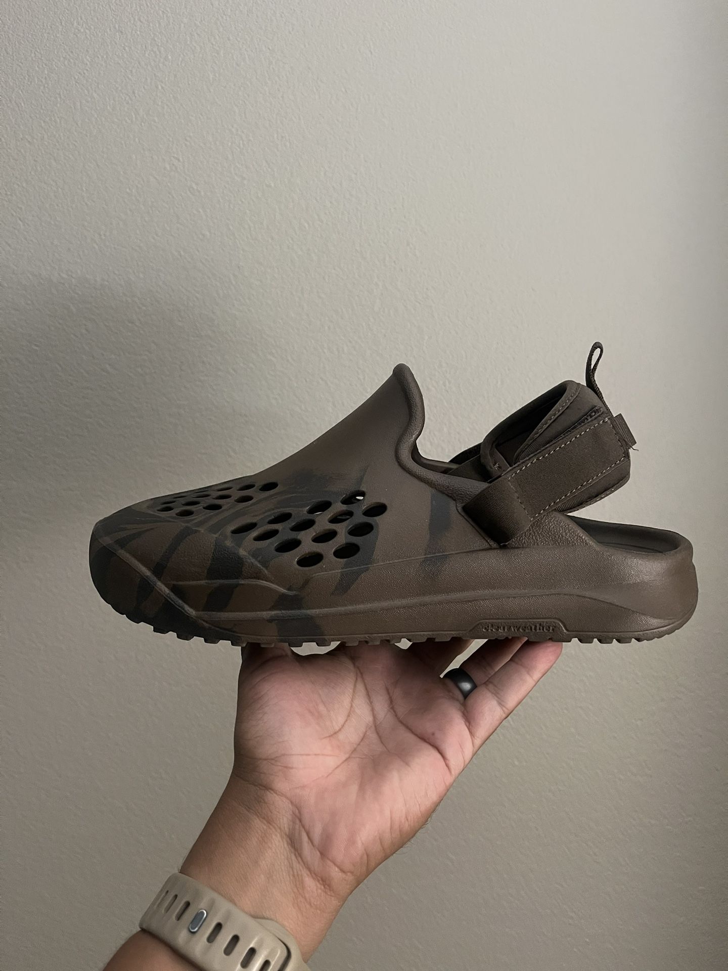 Clearweather Switchback( Men’s 11)