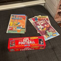 Comic/trading Card Lot 